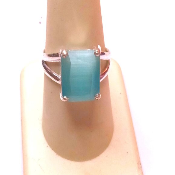 Cat Eye Gemstone Sterling Silver Ring Sz 8 - Picture 1 of 2
